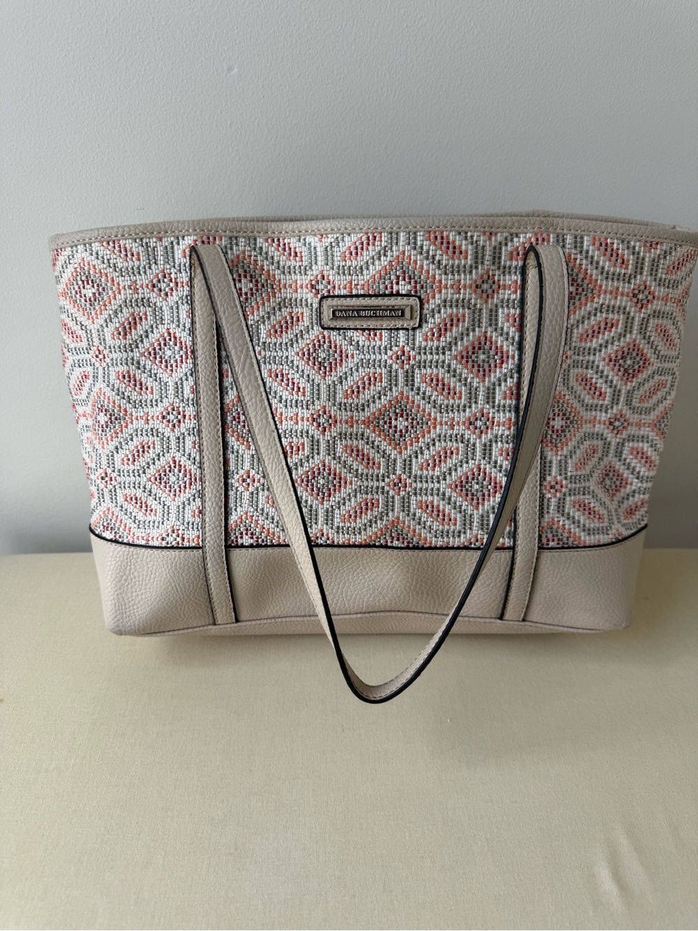 Dana Buchman Beige and Coral Geometric Purse